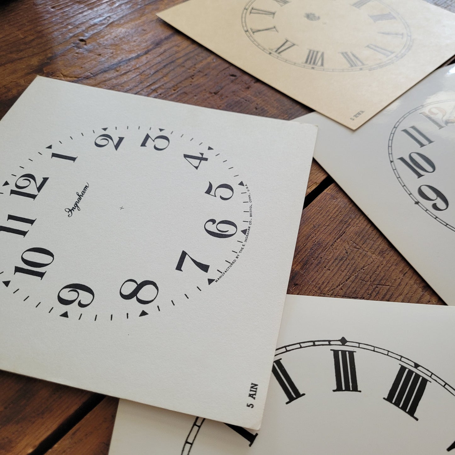 Vintage Paper Clock Faces (set D)